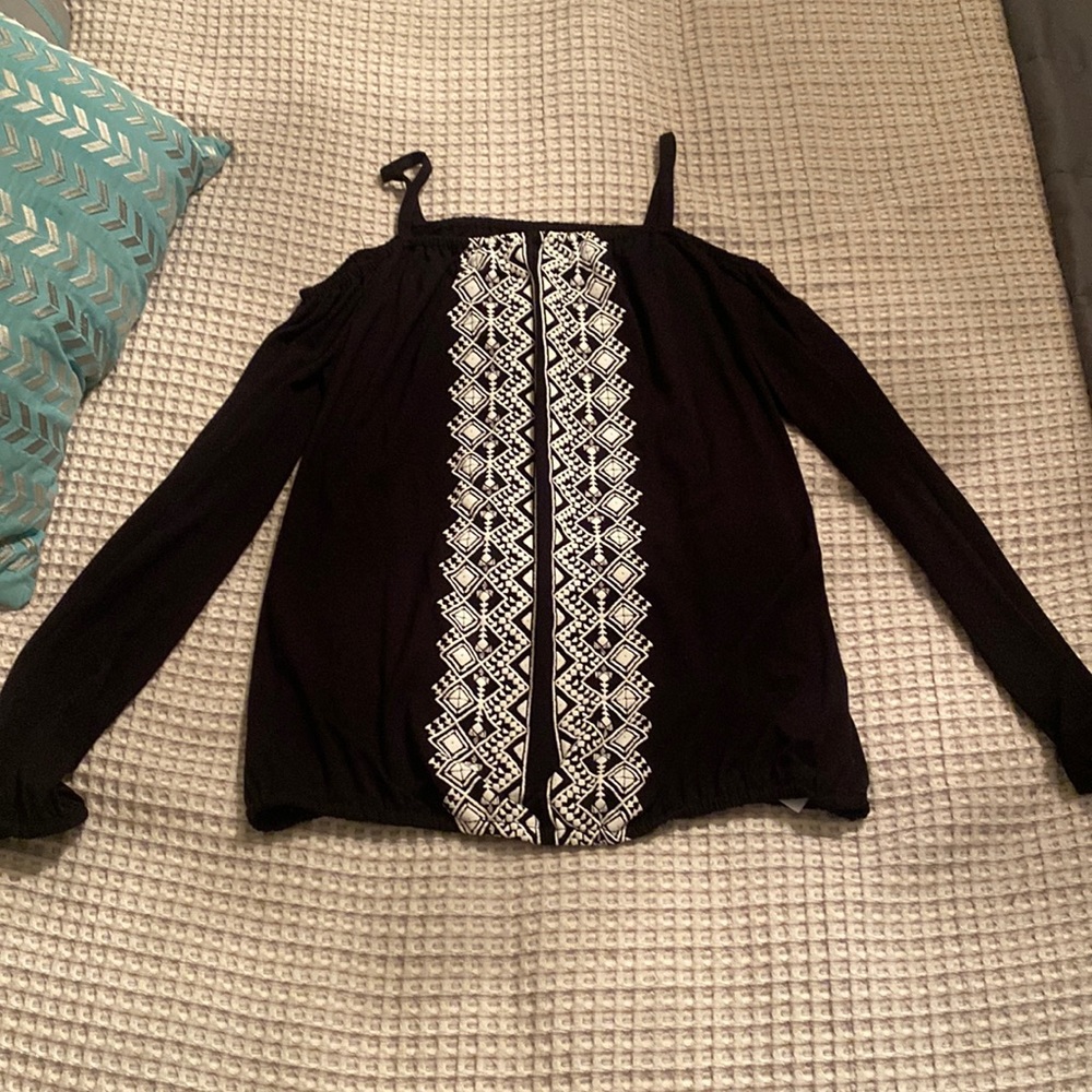 Black Long Sleeve Bouse